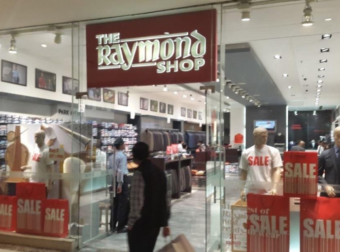 RaymondFashion